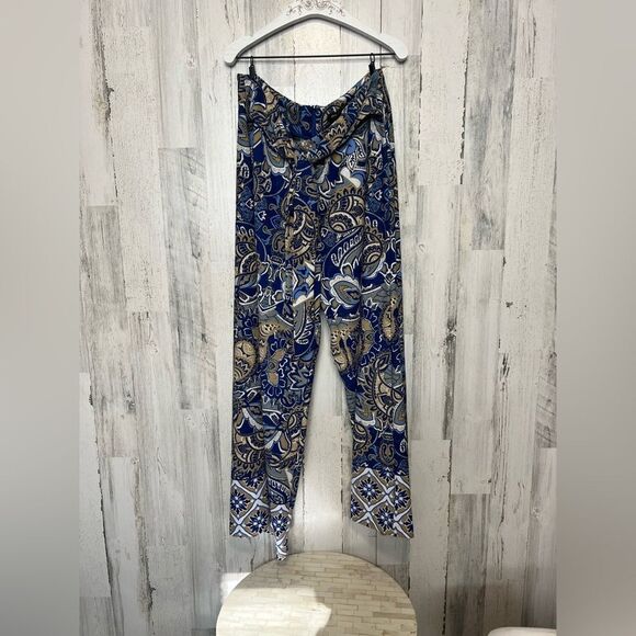 Pants - Picture 2 of 7